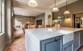 The Georgian Townhouse